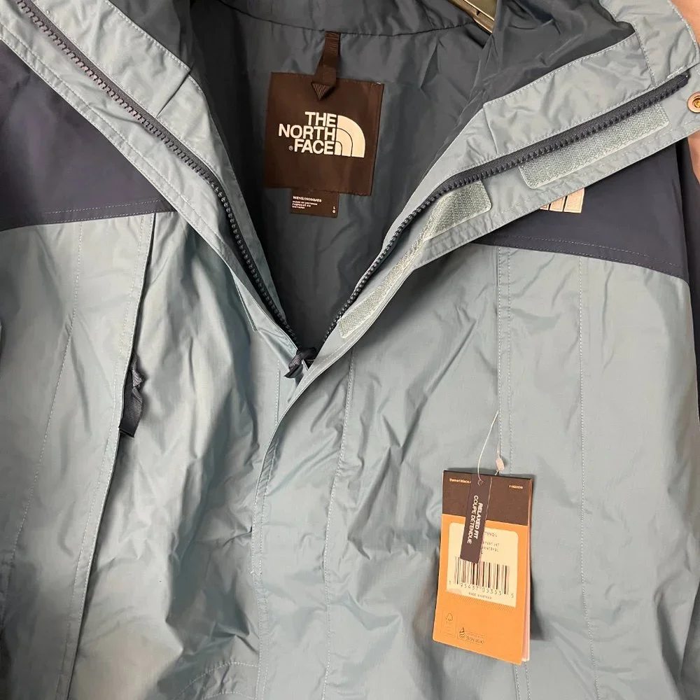 THE NORTH FACE K2RM/ Karakoram DryVent Hooded Jacket MSRP$230